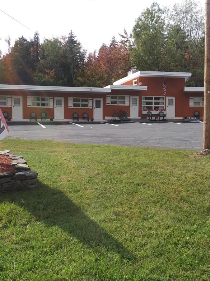 Snow Creek Inn West Dover Extérieur photo
