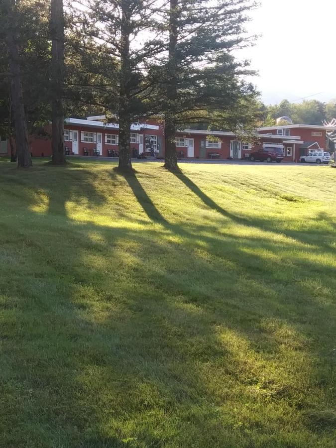 Snow Creek Inn West Dover Extérieur photo